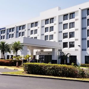 Holiday Inn Express Hotel & Suites Miami - Hialeah By Ihg